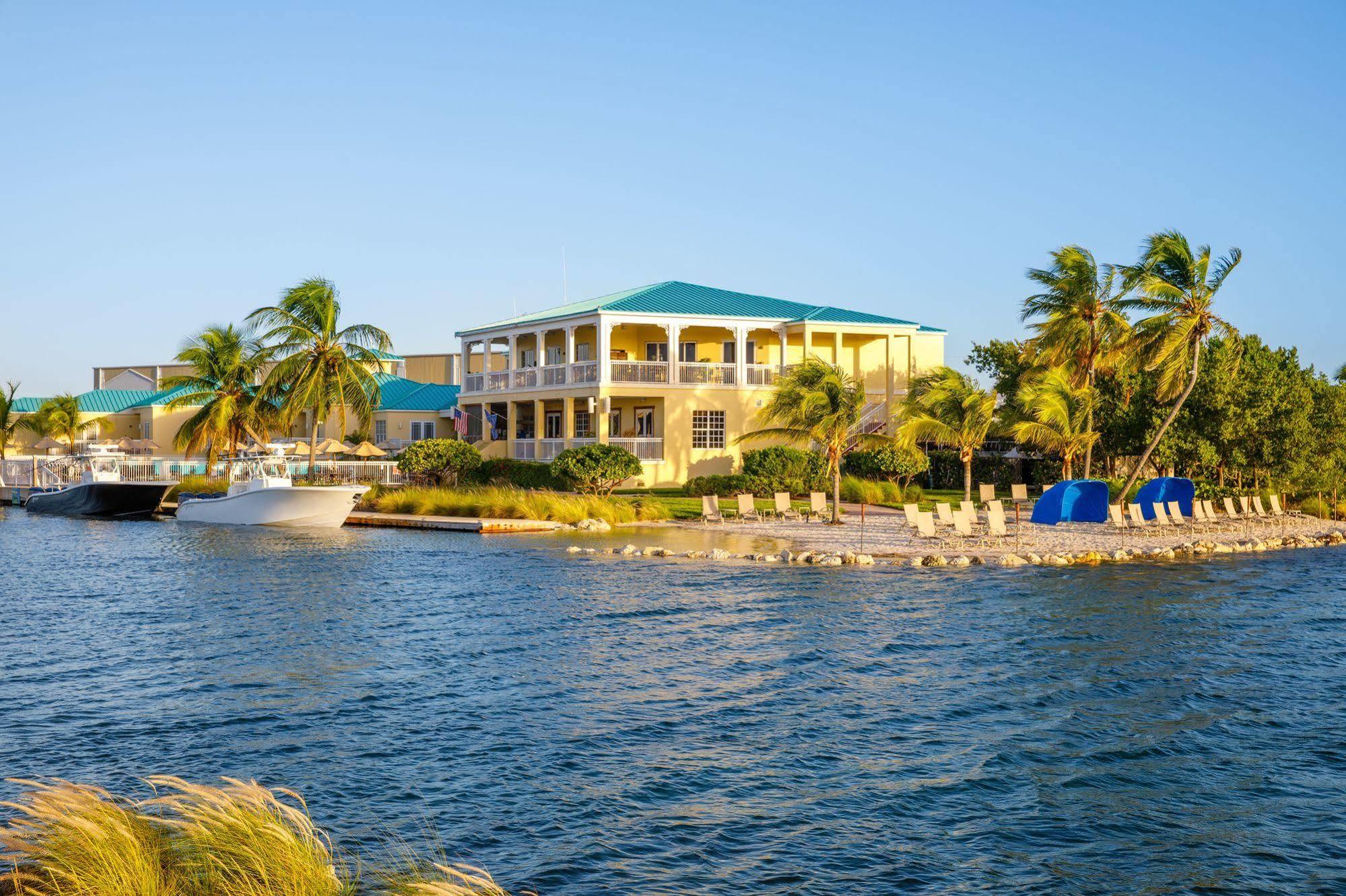Key West Harbour Oceanfront Suites Exterior photo